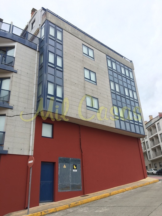 Local portosin avda constitucion 22 