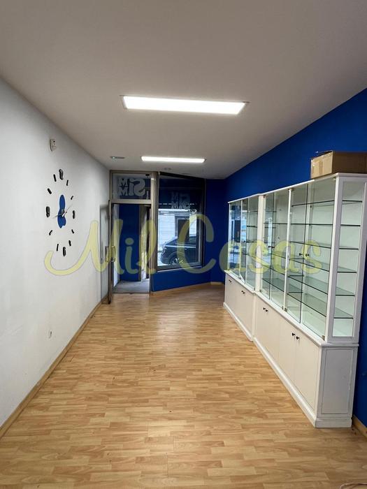 Bajo escultor ferreiro simm 5 