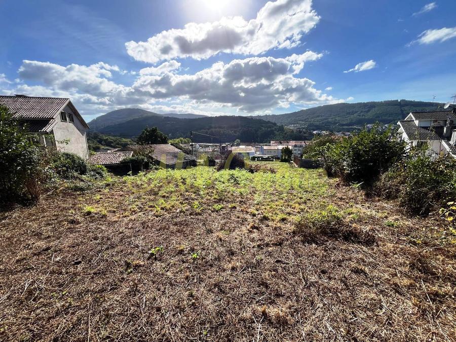 Finca y casa o loureiro 8 